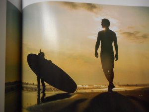 NALU７月号「サーフィンのある夏」どこの写真かわかるかな？